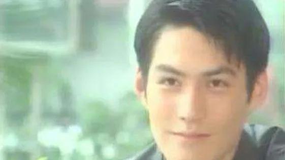 佟大为|金主被捕，佟大为失踪两年，严奕宽给出致命一击：宁愿40多50岁再发达