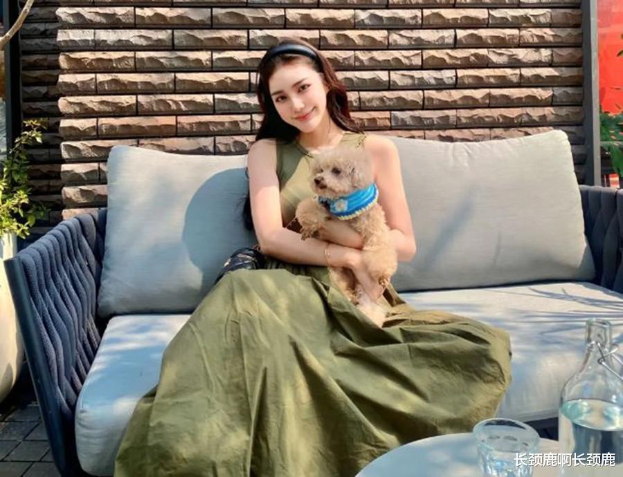 还得是汪小菲，新恋情一曝光，热度又上来了，旧欢旧爱真热闹