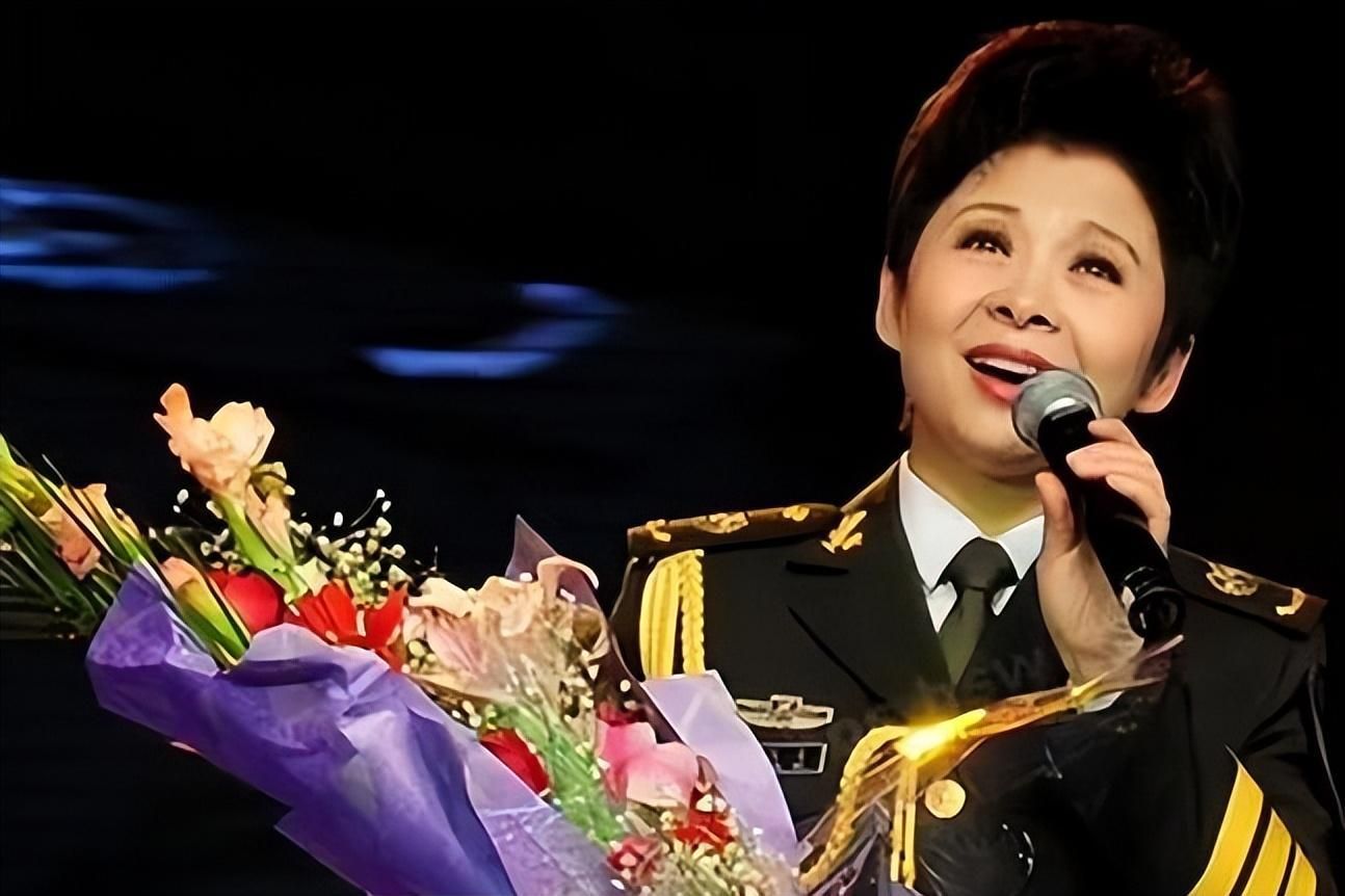 赖昌星最惨的“情妇”董文华：本是著名歌手，爆红后却突然消失