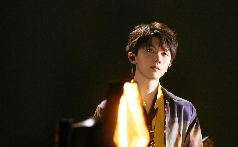 魏如萱|《声生不息》播出过半,4人成大赢家