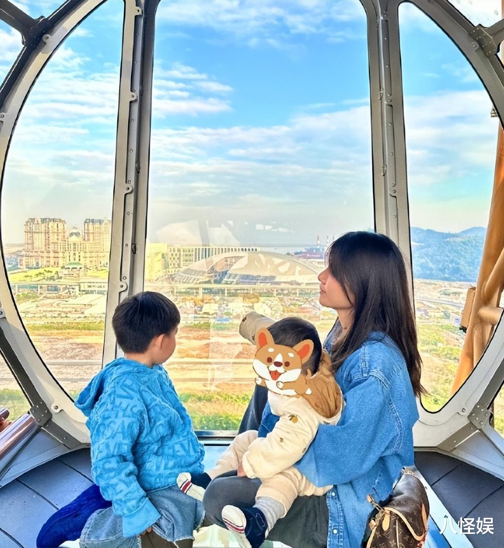 苏醒与小11岁廖语辰正式官宣!产子四年首晒合照 甜蜜搂肩夫妻相足