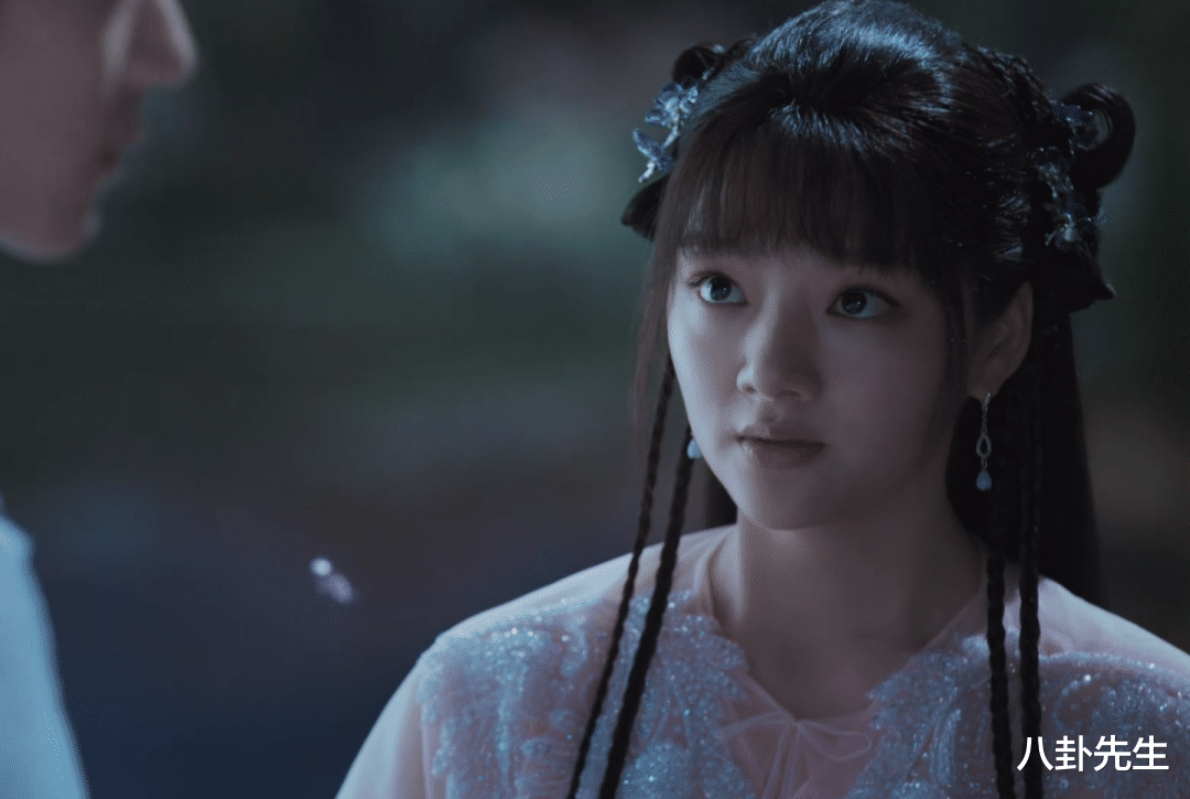 肖战新剧女主颜值低,被吐槽像王祖蓝和孙楠,女二号轻松艳压