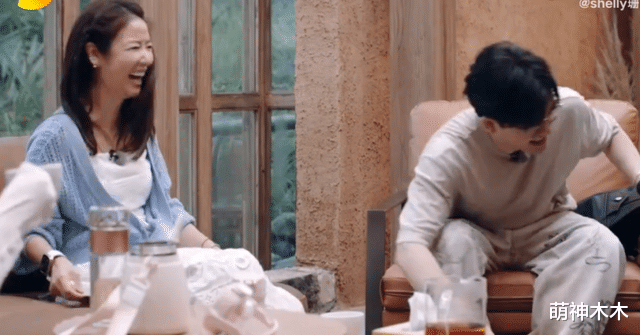 内娱明星尴尬追星史：白鹿太爱鹿晗为其改名，张碧晨追星张艺兴