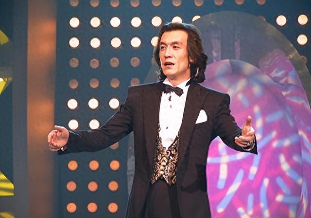 时隔5年李咏死因被揭开,妻子哈文道破真相,遗体为何不运回国