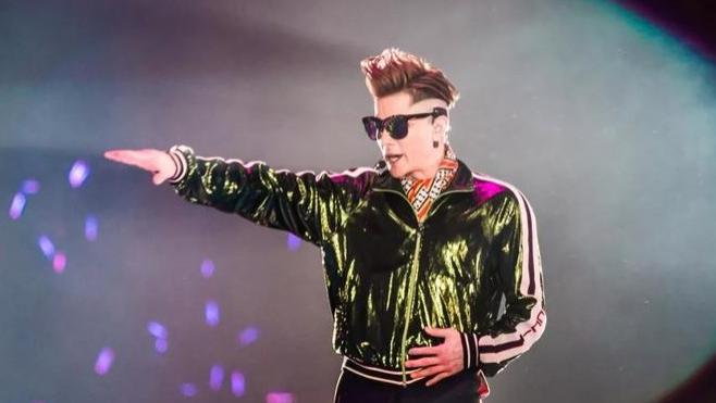 曝郭富城泉州演唱会翻车，门票白送没人要， 网友晒现场照证明