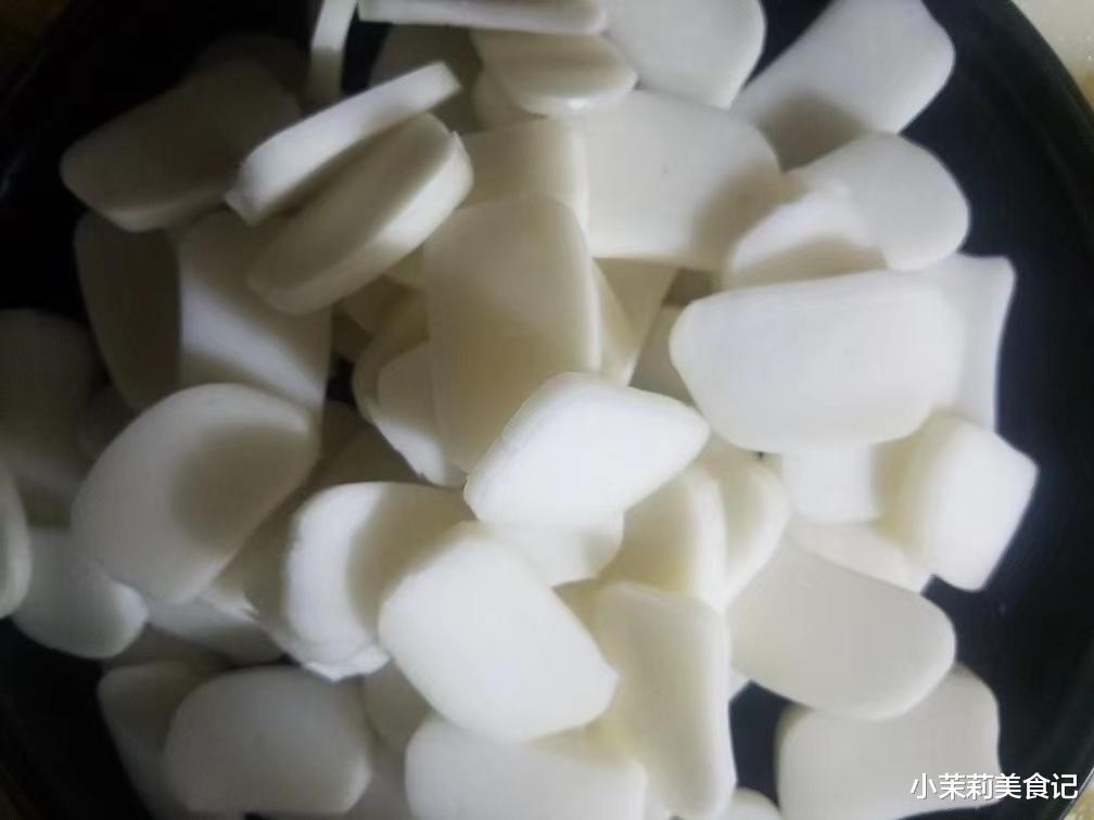 |“冬至吃3样,财福都进门”,指哪3样?12月22日冬至,再忙别忘吃,为龙年讨个好彩头