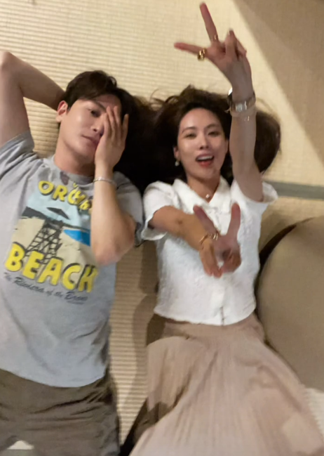 知名男星自曝一年没拍戏,圈内人结婚随份子,嫌给太多全网征建议