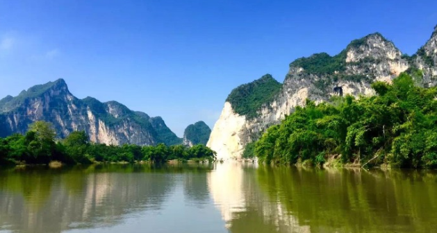 许多|这个中国边境的小城,在此可体验两个国家不同的文化