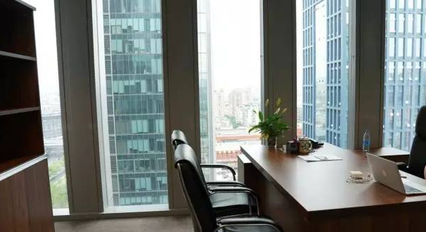 |一个职场女强人的,人生与生命的终点,在意刹那结束!