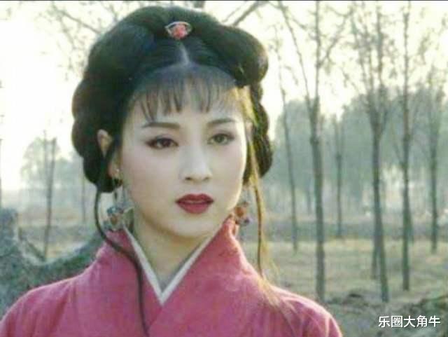 赵明明|赵明明：与嫂子宋丹丹同样被英家人所伤，为子退圈的她过得还好吗