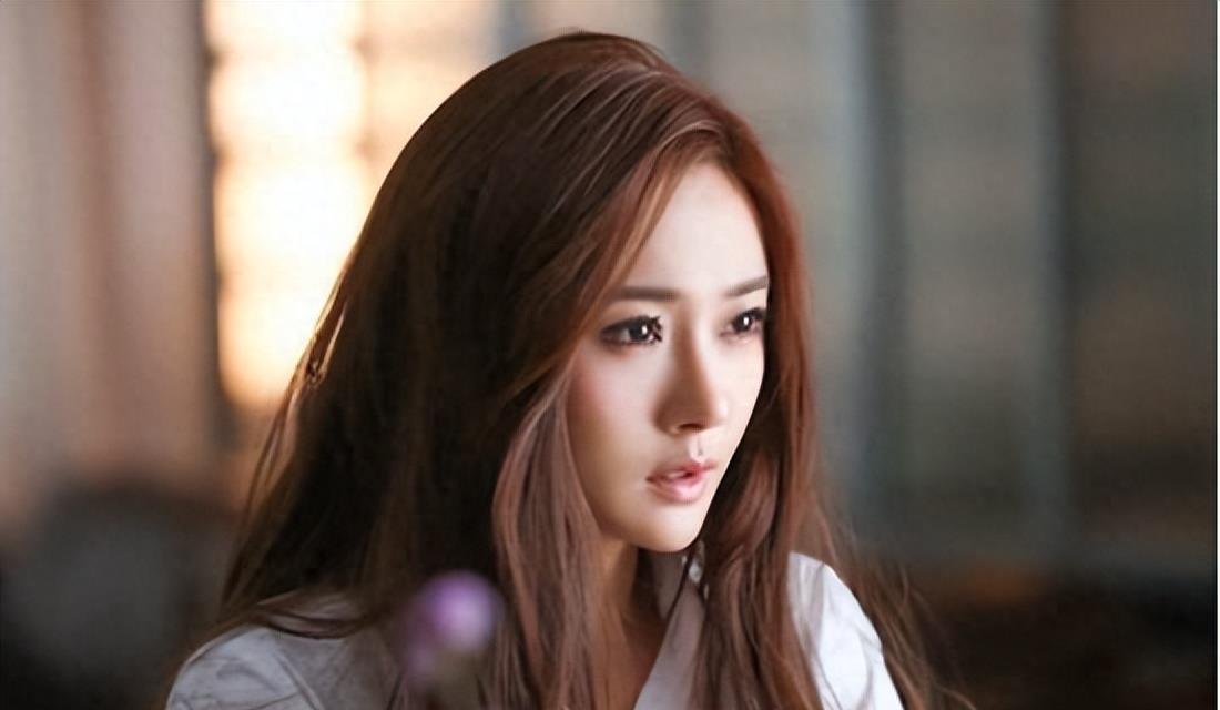 “好声音”里唱盛夏光年的陈冰，你们还记得吗？如今曝出大瓜来了