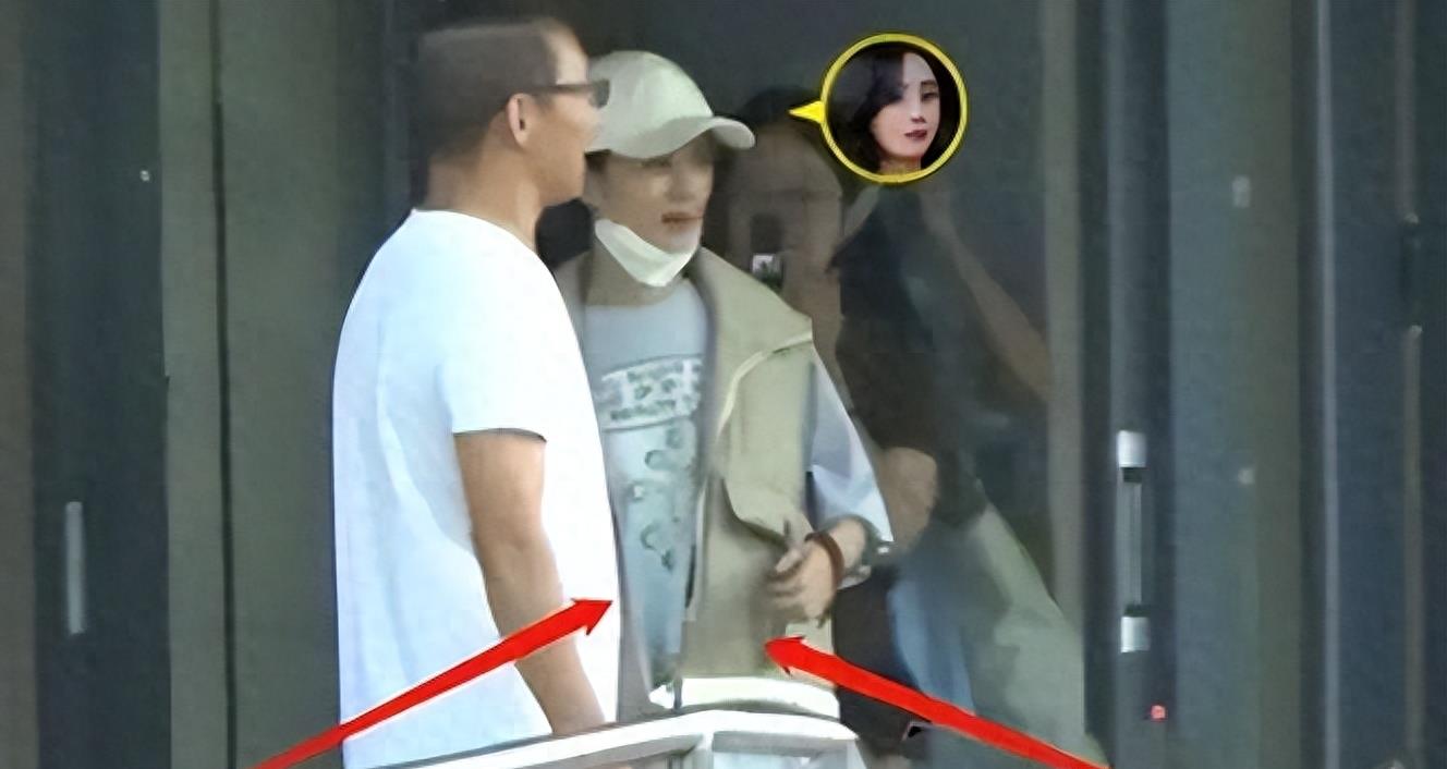 曝赵丽颖怀二胎现身,婆婆送500w珠宝求原谅,女方这次要求办盛大的婚礼