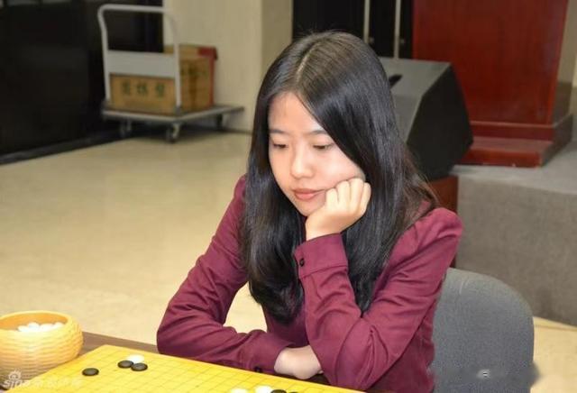 |我职业棋手,14岁入国家队集训10年,退役后参与影视拍摄爆红网络