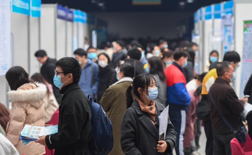 老板娘|专家提议改善国企招聘机制，拒绝关系户走过场，是平民子弟的心声