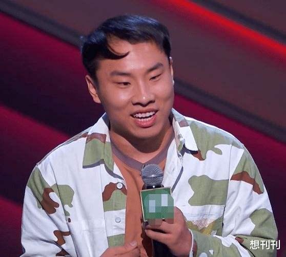 发际线|牛眼、高耸鼻、小丑上扬嘴角，极度夸张五官是内娱明星的畸形审美