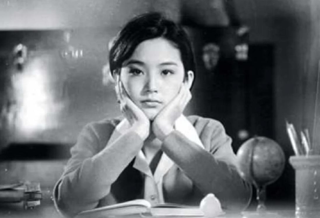 琼瑶|84岁琼瑶容颜不老!同框不输小16岁林青霞