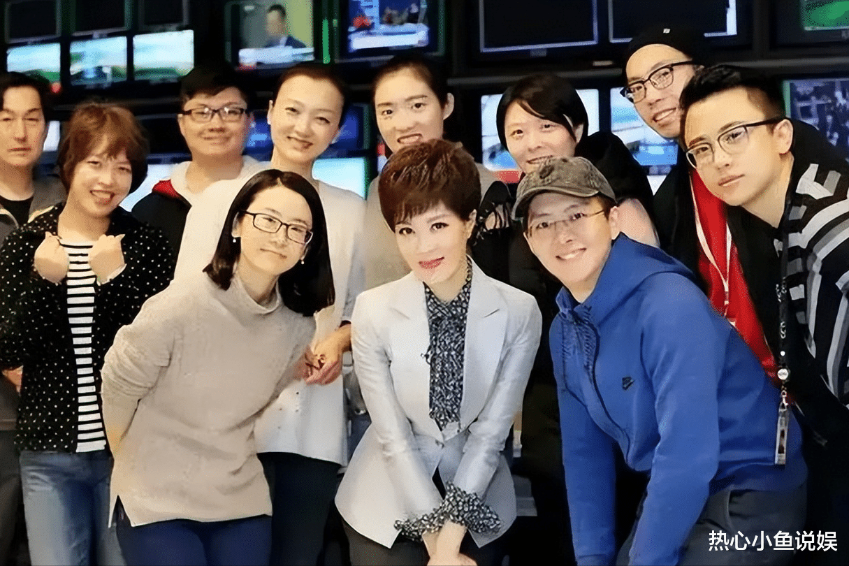 央视主持人工作岗位大调整，康辉存在感降低？李七月后来居上