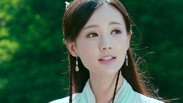 林芳兵|尖嘴猴腮别硬演唐朝美人，这4位女星的扮相，像是从画中走出来