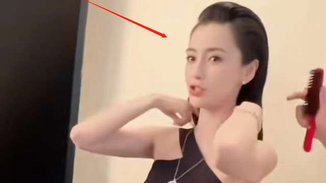 贾玲 女明星减肥有多狠？baby近照瘦成大头娃娃，贾玲要减100斤！