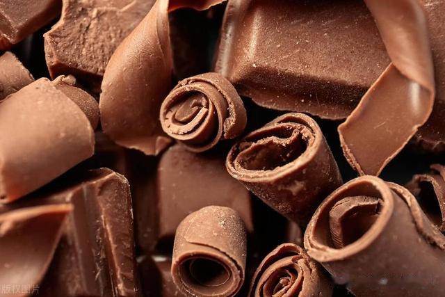 什么！巧克力放冰箱竟变“雪糕”？你踩雷了吗？