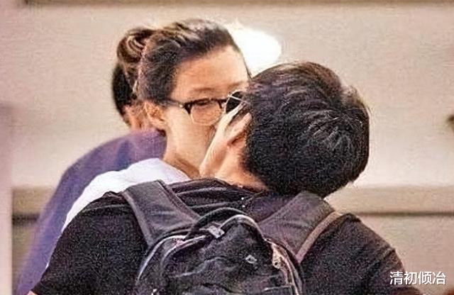 谢婷婷|谢婷婷:情史胜过谢贤,37岁未婚生女,如今女儿三岁了,生父成谜