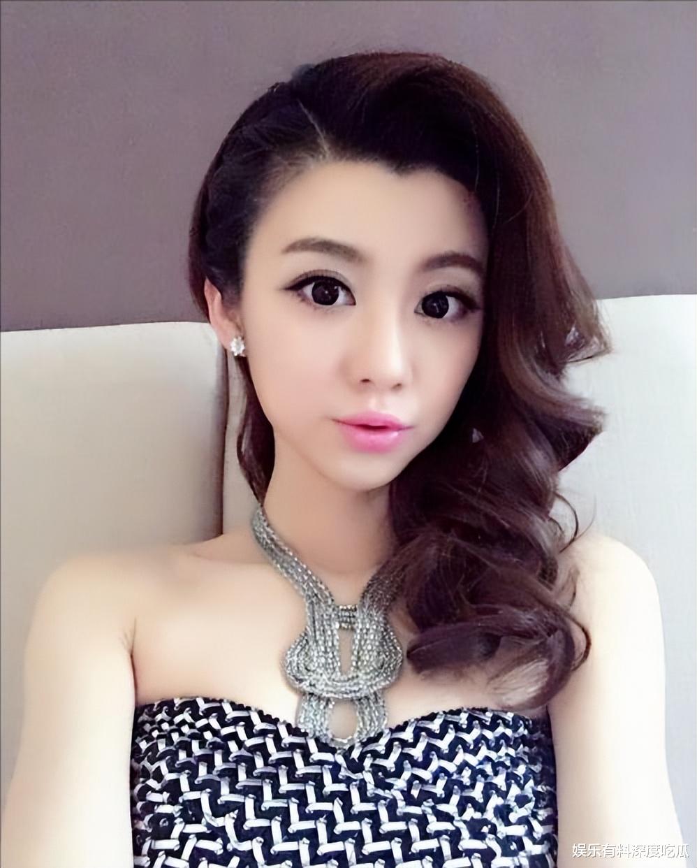 主持人|“王牌性感女郎”费费:她的故事远比你想象的更精彩