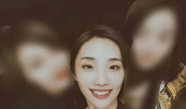 刘心悠|胡歌老婆黄曦宁近照流出,现在我终于知道胡歌为什么要娶她了