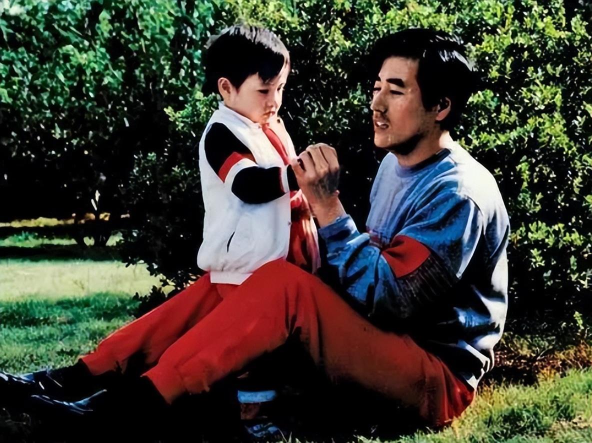 “星二代”杨玏,一个被杨立新耽误的沧海遗珠