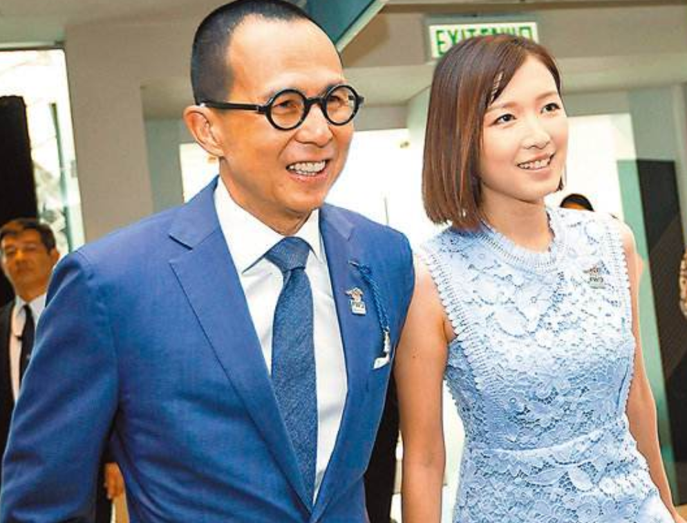 港媒曝梁洛施与前夫李泽楷复合！住豪宅晒健身照，享受富太生活！