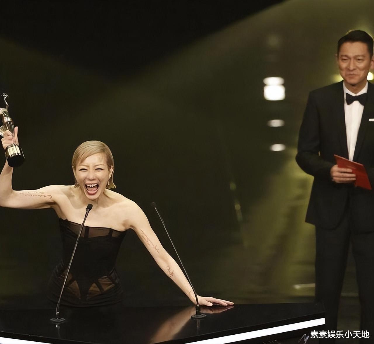 郑秀文|郑秀文夺影后感谢许志安和家人:我终于冲线了,多谢你们