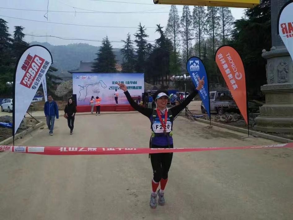 我,56岁退休公安,每天凌晨4点开始锻炼,成功练出六块腹肌