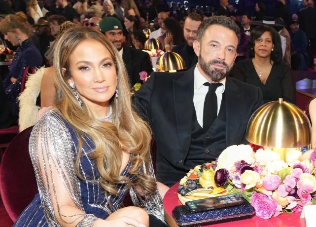 詹妮弗|詹妮弗跟大本耳语登热搜!53岁拉丁天后“警告”丈夫:你配合点儿