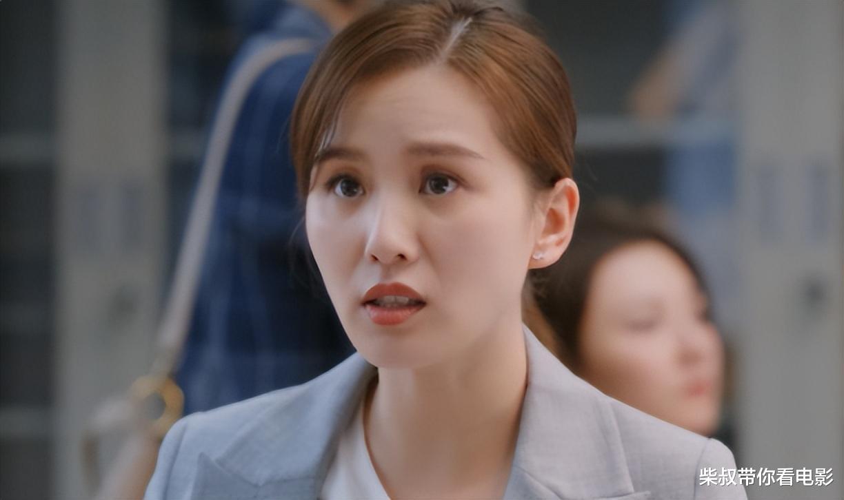 还在容貌焦虑？看看刘亦菲的粗腿、杨幂的双下巴、热巴的满脸痘吧