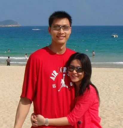 易建联的痴情追求刘亦菲：博美人一笑，挥洒千金为何两人没成？