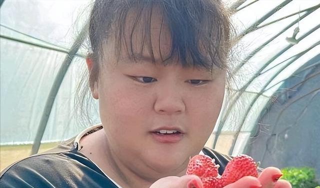 2个月暴瘦57斤,312斤女网红减肥营离世,父亲发声:已协商好赔偿