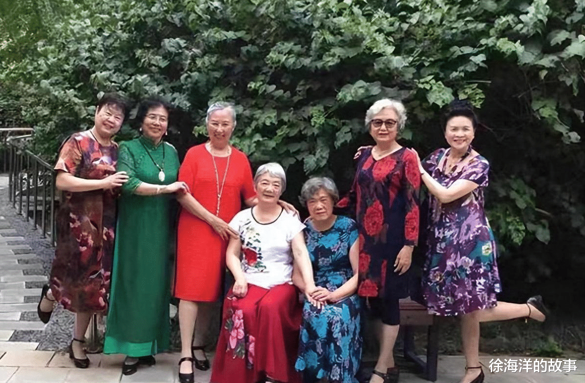 红烧肉|五一回娘家，老公让我假装空手去，看到爸妈准备的饭菜后，我懂了