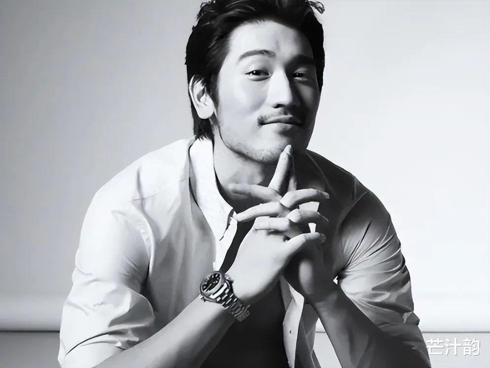 道德绑架？高以翔女友Bella回家陪伴外婆，被喊话要去墓地看男友