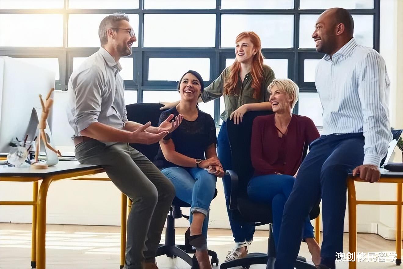 澳洲移民|澳洲移民律师解析，2023年澳洲技术移民职业：信息和组织人员