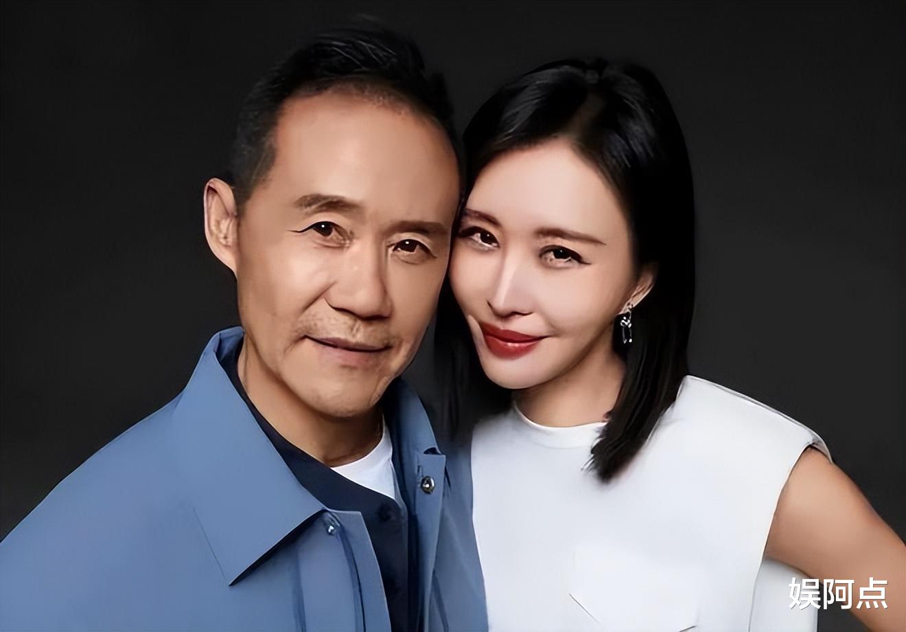 闹大了!4000元一晚,床单有血迹!王石娇妻田朴珺不忍了全曝光