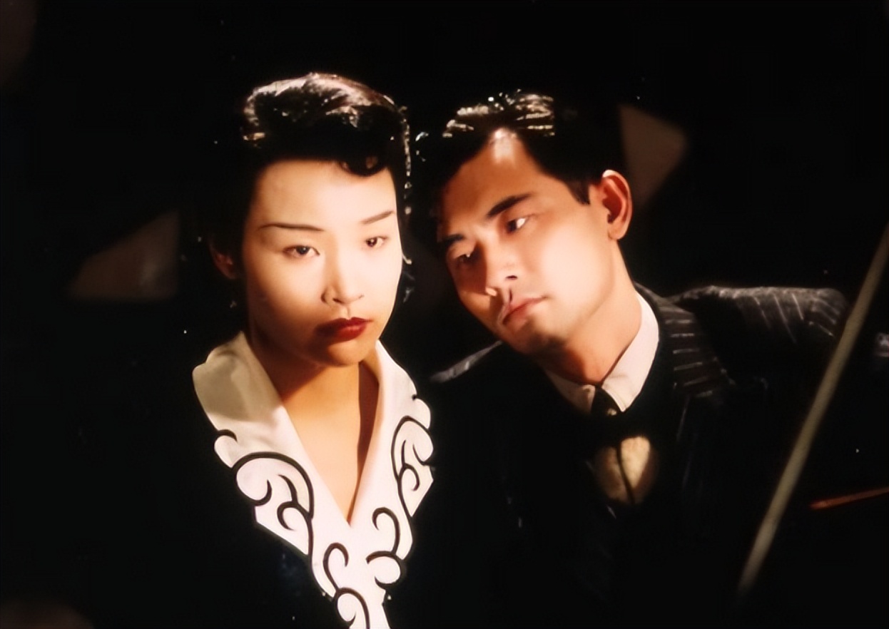 央视开播38集职场剧空降,金马影后、视帝作配,这剧开播就得炸