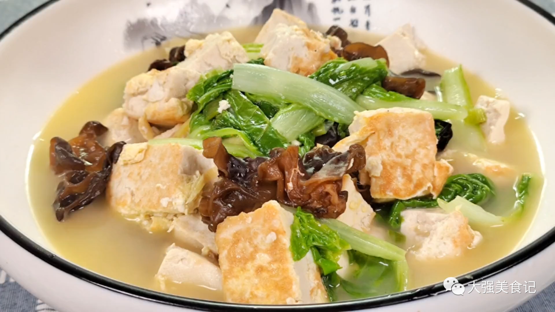 芹菜|“补药一堆,不如秋菜一把”3种“冠军菜”要常吃,强免疫少生病