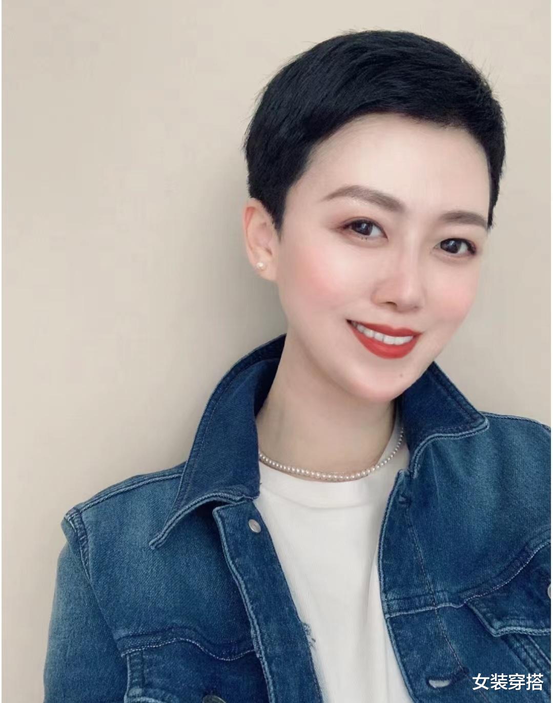 2024年不建议留的5款发型,显老又土气,圆脸和长脸都驾驭不了