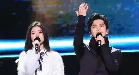 最强大脑|为啥李健宁愿当《高校声》的导师,也不回好声音了?跟单依纯有关