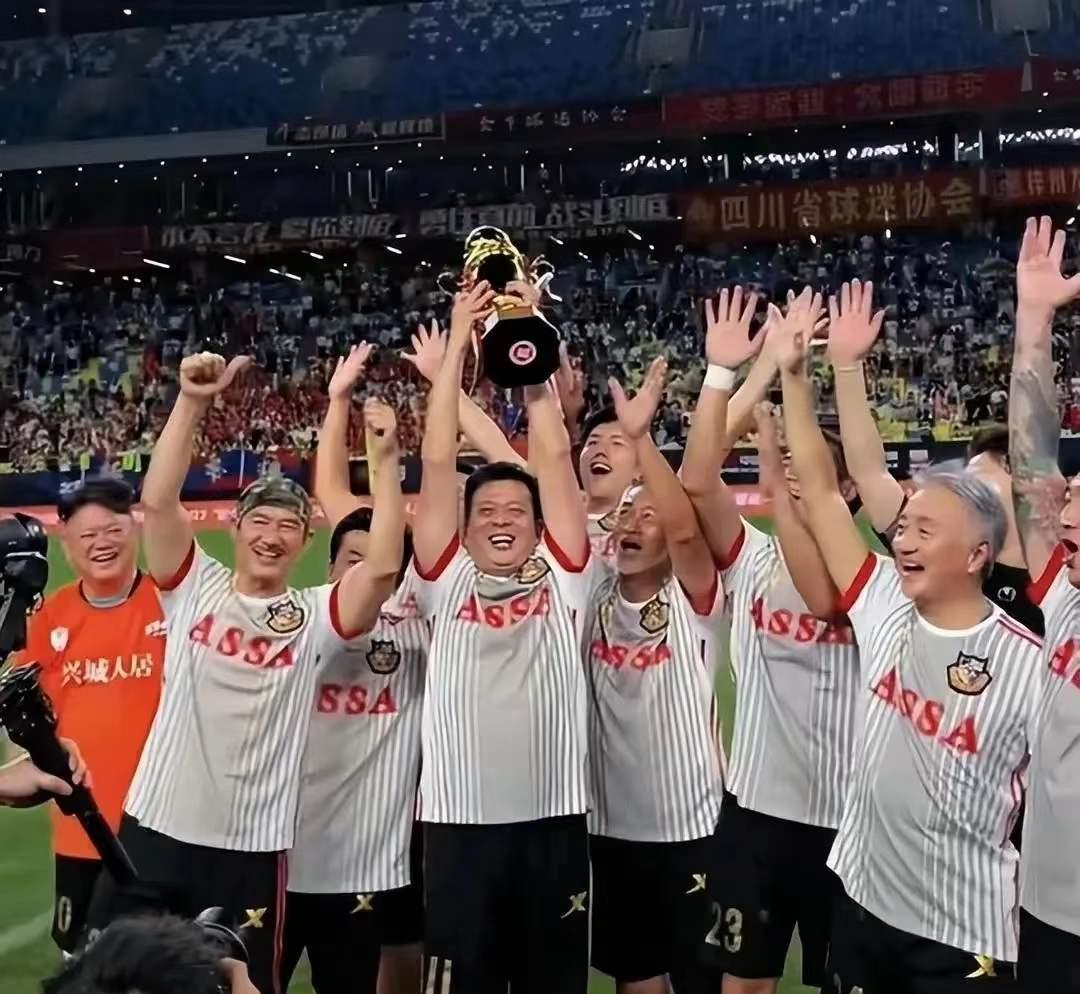 黄日华终究是误判了，他低估了乔峰郭靖在内地的影响力