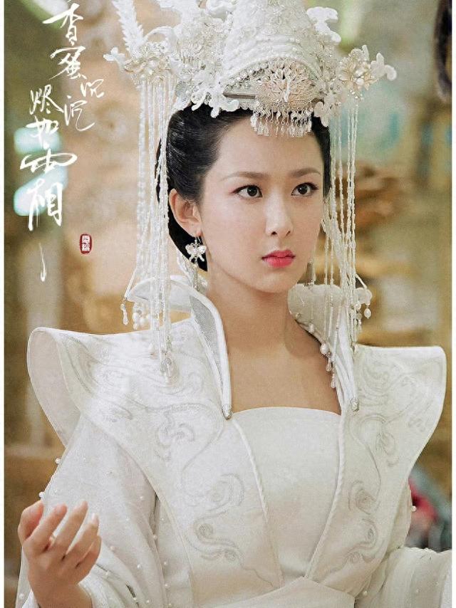 杨紫和鹿晗的故事告诉我们，世界上没有不透风的墙!