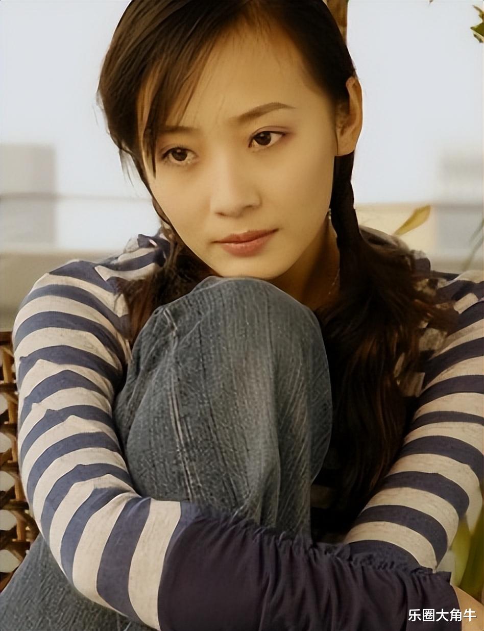 黄海波妻子曲栅栅,靠《狂飙》走红,赚钱养夫8年不离不弃