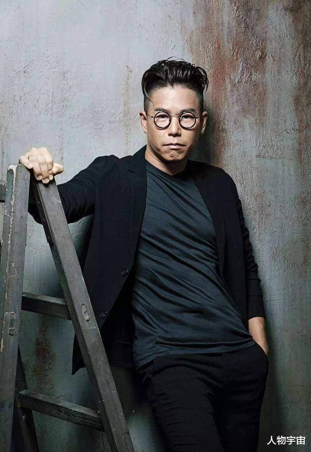 她出身富裕家庭,貌美有才,嫁林晓峰生2子,18年婚姻终结有原因