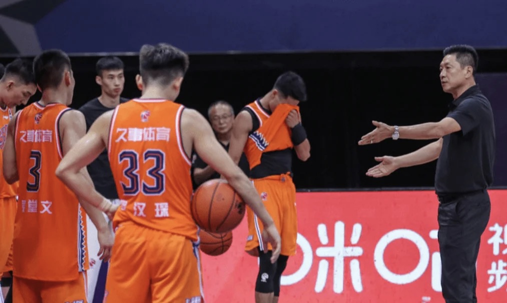 中国篮协|两队惨遭罚下,国篮协这次绝不手软!飞刀推球在【CC足篮情报站】