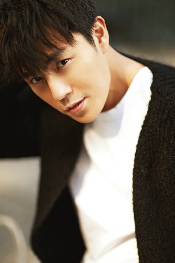 45岁“无人敢惹”的秦昊，再一次给娱乐圈敲响警钟