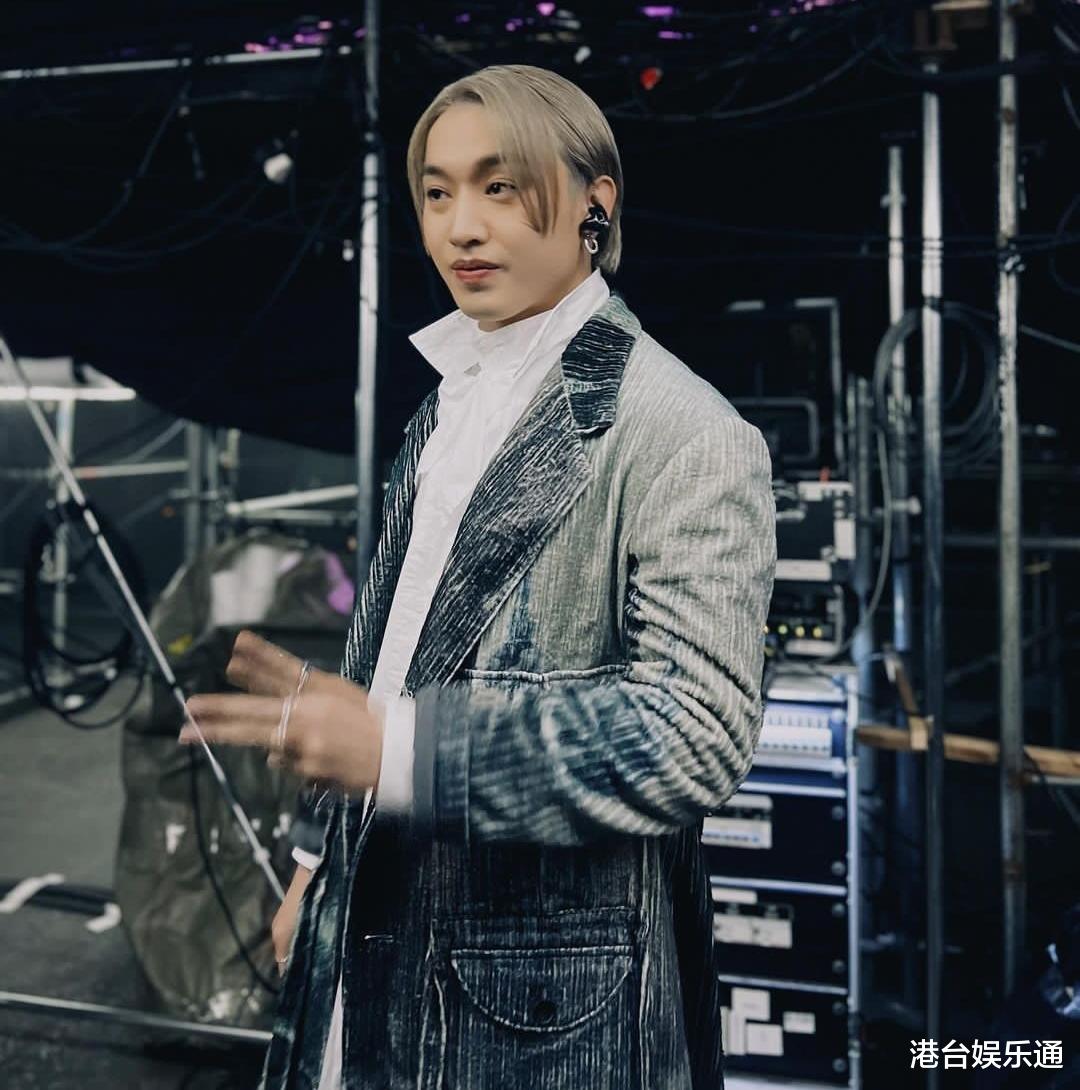 人气港星开餐厅半年即倒闭,遭前合作方追债280万兼曝光争议行为